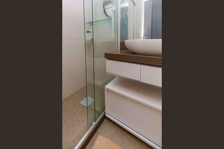 Apartamento para alugar com 71m², 2 quartos e 1 vaga Apartamento para alugar com 71m², 2 quartos e 1 vagaBanheiro