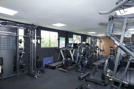 Apartamento para alugar com 43m², 2 quartos e 1 vaga Apartamento para alugar com 43m², 2 quartos e 1 vagaÁrea comum - Academia