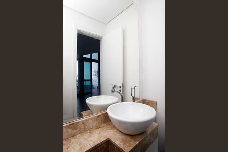 Apartamento à venda com 98m², 1 quarto e 2 vagasBanheiro 2 Lavabo