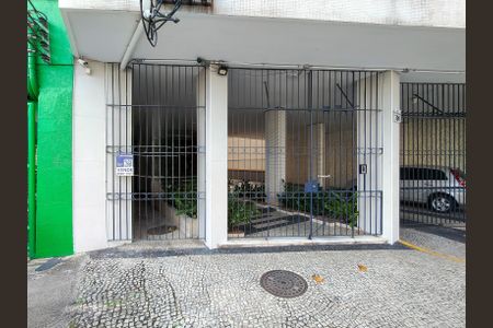 Apartamento à venda com 76m², 2 quartos e 1 vagaFachada e portaria