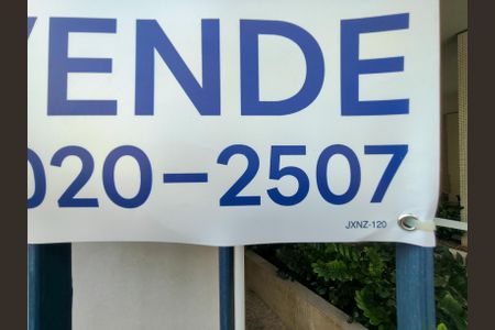 Apartamento à venda com 76m², 2 quartos e 1 vagaFachada e portaria