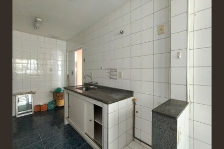 Apartamento à venda com 76m², 2 quartos e 1 vagaCozinha