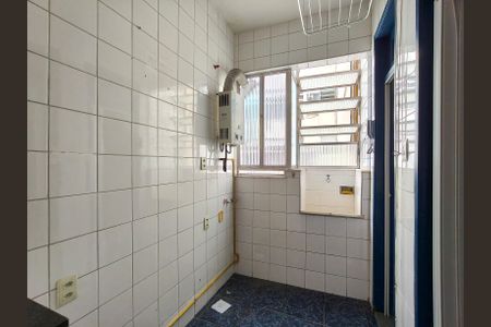 Apartamento à venda com 76m², 2 quartos e 1 vagaÁrea de Serviço