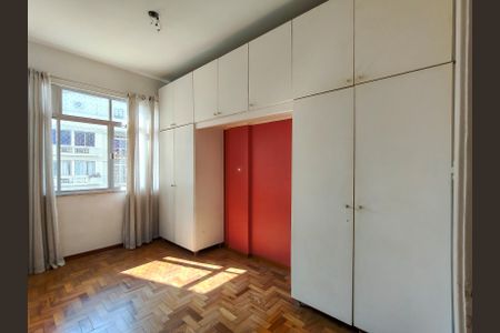 Quarto 1 de apartamento à venda com 2 quartos, 76m² em Tijuca, Rio de Janeiro