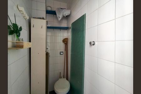 Apartamento à venda com 76m², 2 quartos e 1 vagaBanheiro de serviço