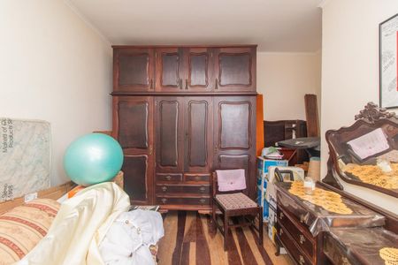 Casa à venda com 273m², 3 quartos e 4 vagasQuarto de Serviço