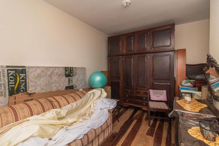 Casa à venda com 273m², 3 quartos e 4 vagasQuarto de Serviço