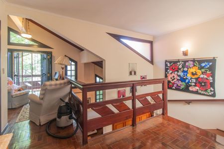 Casa à venda com 273m², 3 quartos e 4 vagasCorredor