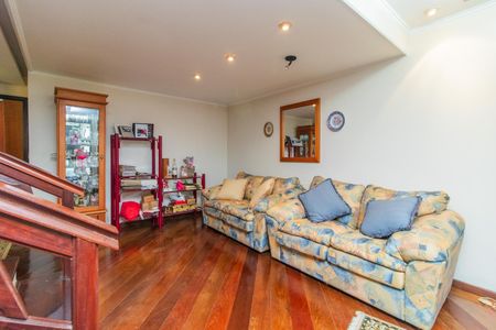 Sala de casa à venda com 3 quartos, 273m² em Nonoai, Porto Alegre