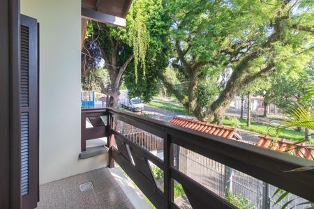 Casa à venda com 273m², 3 quartos e 4 vagasVaranda