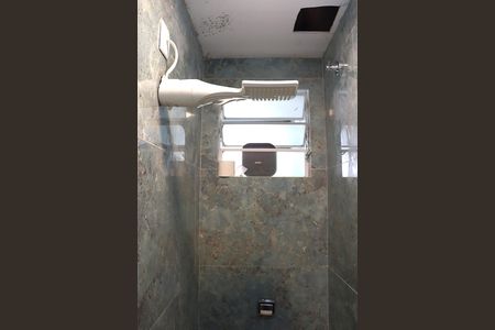 Apartamento à venda com 105m², 2 quartos e sem vagaBanheiro Social