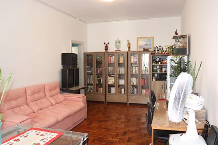 Apartamento à venda com 105m², 2 quartos e sem vagaSala