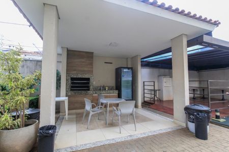 Apartamento para alugar com 40m², 2 quartos e 1 vagaÁrea comum - Churrasqueira