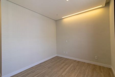 Suite de casa à venda com 4 quartos, 173m² em Parque Taquaral, Campinas