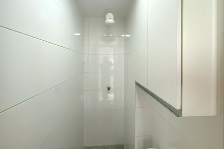 Apartamento para alugar com 203m², 4 quartos e 3 vagas Apartamento para alugar com 203m², 4 quartos e 3 vagasBanheiro de serviço