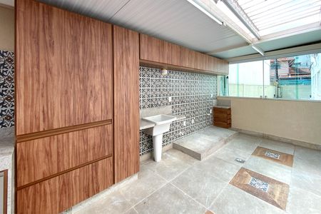 Apartamento para alugar com 203m², 4 quartos e 3 vagas Apartamento para alugar com 203m², 4 quartos e 3 vagasÁrea de Serviço