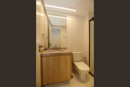 Apartamento à venda com 108m², 2 quartos e 1 vagaBanheiro Social