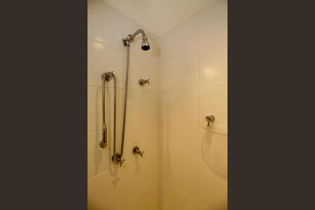 Apartamento à venda com 108m², 2 quartos e 1 vagaBanheiro Social