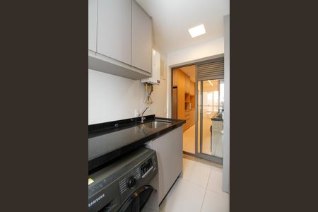 Apartamento à venda com 108m², 2 quartos e 1 vagaÁrea de Serviço