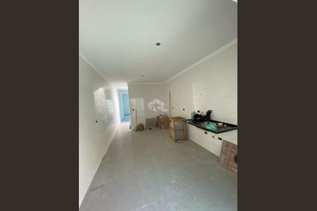 Casa à venda com 2 quartos, 108m² em Vila Nhocuné, São Paulo