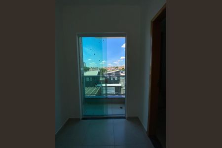 Casa à venda com 2 quartos, 108m² em Vila Nhocuné, São Paulo