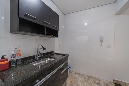 Apartamento à venda com 38m², 2 quartos e sem vagaCozinha e Área de Serviço