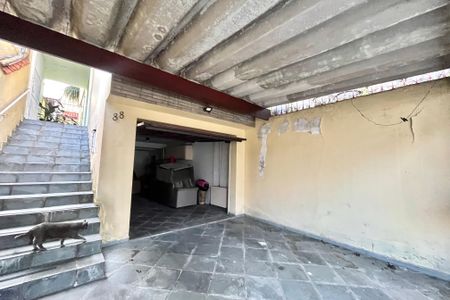 Casa à venda com 134m², 3 quartos e 3 vagasGaragem