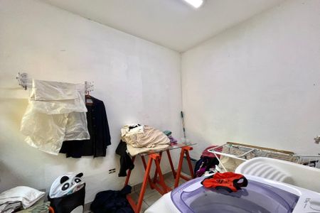 Casa à venda com 134m², 3 quartos e 3 vagasÁrea de Serviço