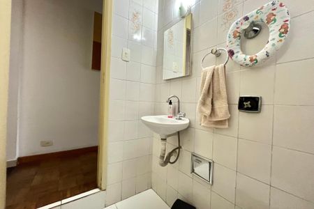 Casa à venda com 134m², 3 quartos e 3 vagasLavabo
