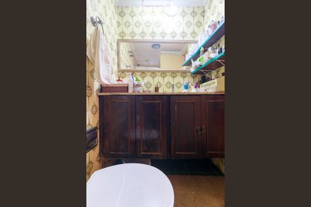 Apartamento à venda com 123m², 3 quartos e 1 vagaSuíte - Banheiro