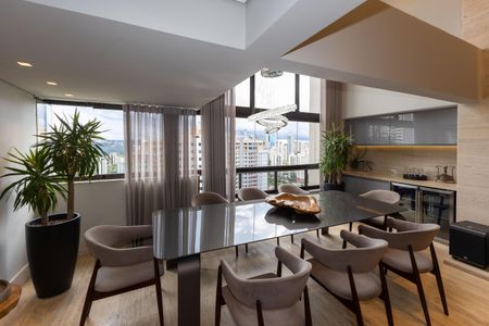 Sala de Jantar  de apartamento à venda com 2 quartos, 135m² em Vila da Serra, Nova Lima