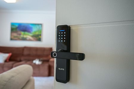 Apartamento à venda com 132m², 3 quartos e 2 vagasFechadura Eletrônica