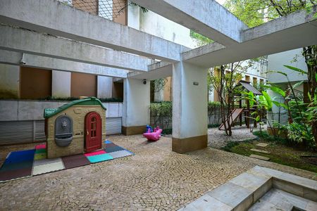 Apartamento à venda com 132m², 3 quartos e 2 vagasPlayground