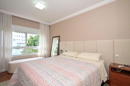 Apartamento à venda com 132m², 3 quartos e 2 vagasSuíte 3