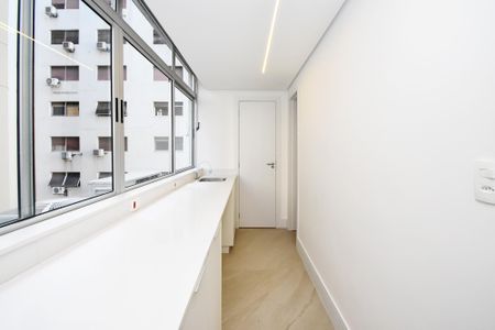 Apartamento para alugar com 165m², 3 quartos e 2 vagaslavanderia