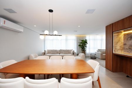 Apartamento para alugar com 165m², 3 quartos e 2 vagassala de jantar