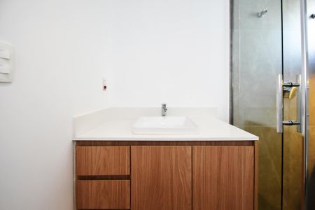 Apartamento para alugar com 165m², 3 quartos e 2 vagasbanheiro