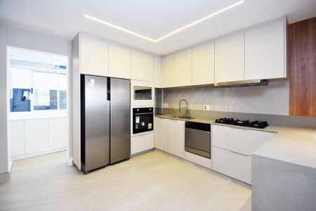 Apartamento para alugar com 165m², 3 quartos e 2 vagascozinha