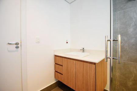 Apartamento para alugar com 165m², 3 quartos e 2 vagasbanheiro