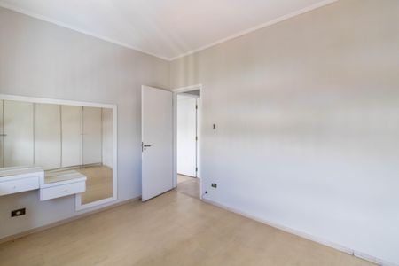 Apartamento à venda com 95m², 2 quartos e 1 vagaQuarto 2