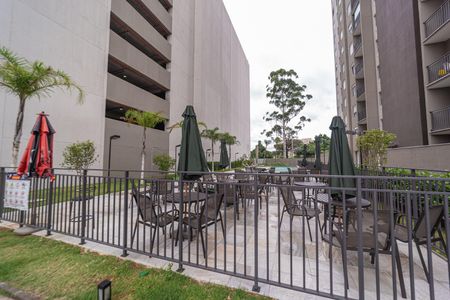 Apartamento para alugar com 25m², 1 quarto e sem vagaÁrea comum - Piscina