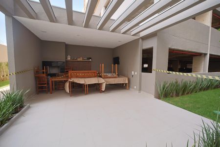 Apartamento à venda com 25m², 1 quarto e sem vagaÁrea comum - Churrasqueira