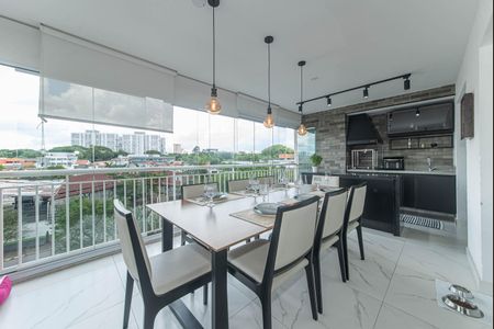 Varanda de apartamento à venda com 4 quartos, 130m² em Jardim Dom Bosco, São Paulo