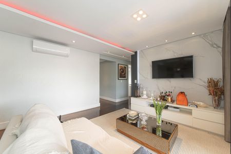 Apartamento à venda com 130m², 4 quartos e 2 vagasSala