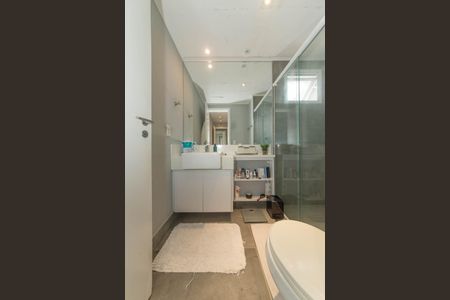 Apartamento à venda com 130m², 4 quartos e 2 vagasBanheiro da Suíte
