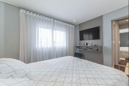 Apartamento à venda com 130m², 4 quartos e 2 vagasSuite