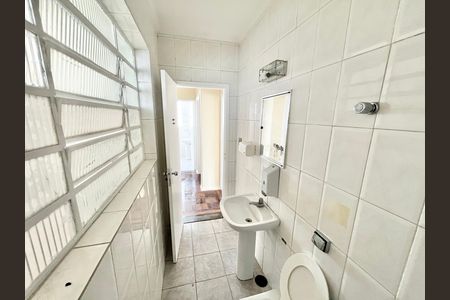 Banheiro de serviço de casa à venda com 4 quartos, 150m² em Santana, São Paulo