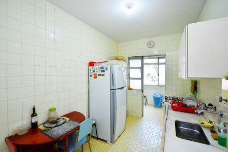 Apartamento à venda com 120m², 2 quartos e 1 vaga Apartamento à venda com 120m², 2 quartos e 1 vagacozinha