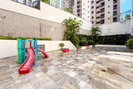 Apartamento à venda com 120m², 2 quartos e 1 vaga Apartamento à venda com 120m², 2 quartos e 1 vagaplayground