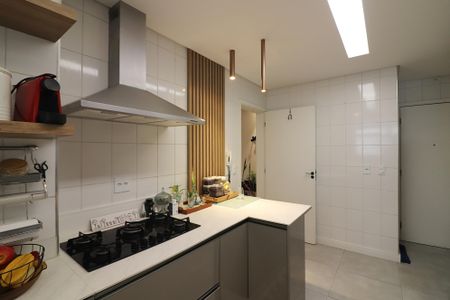Apartamento à venda com 130m², 3 quartos e 3 vagasCozinha 